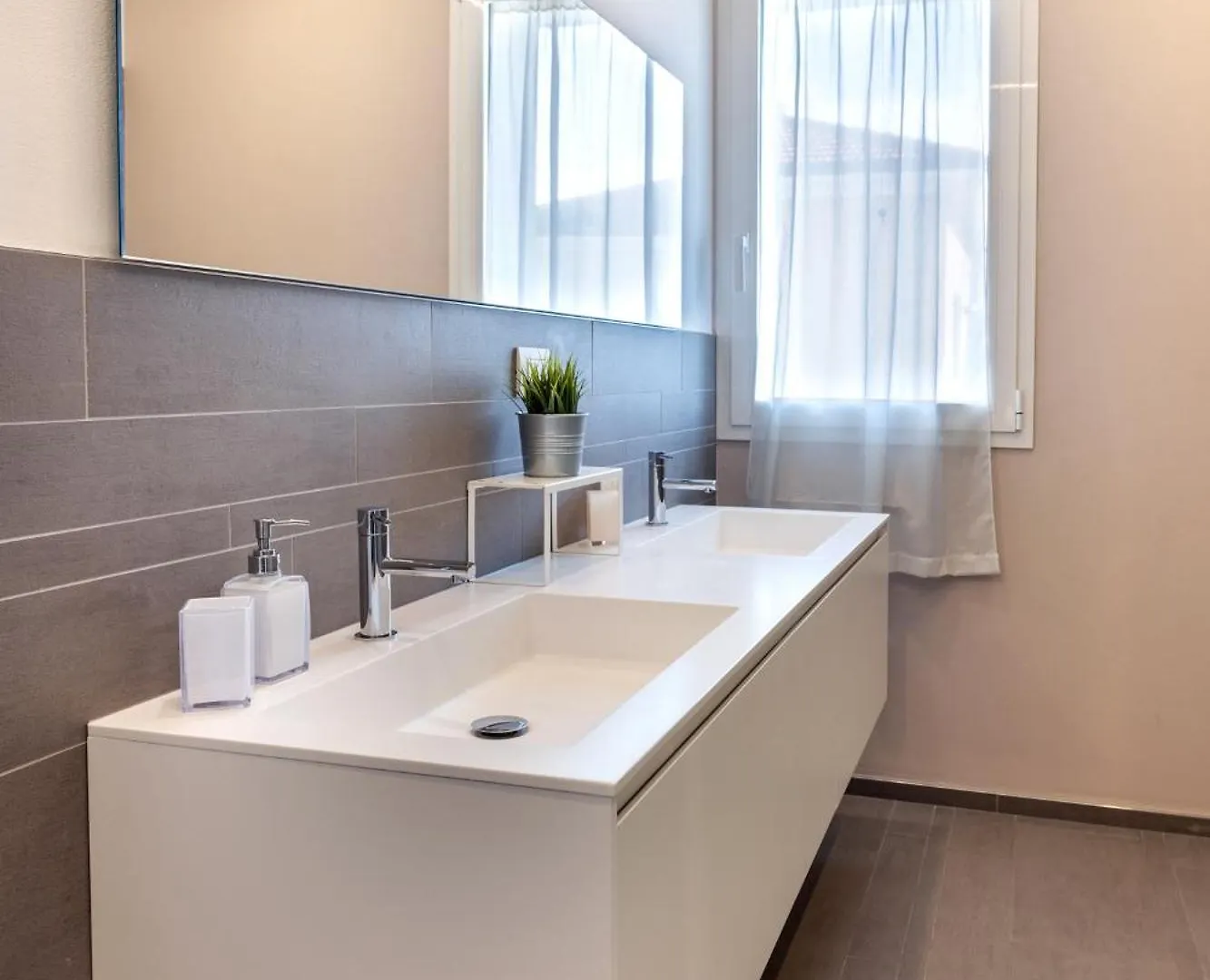 Penthouse18 Riccione - Jacuzzi On Master Bedroom Apartman
