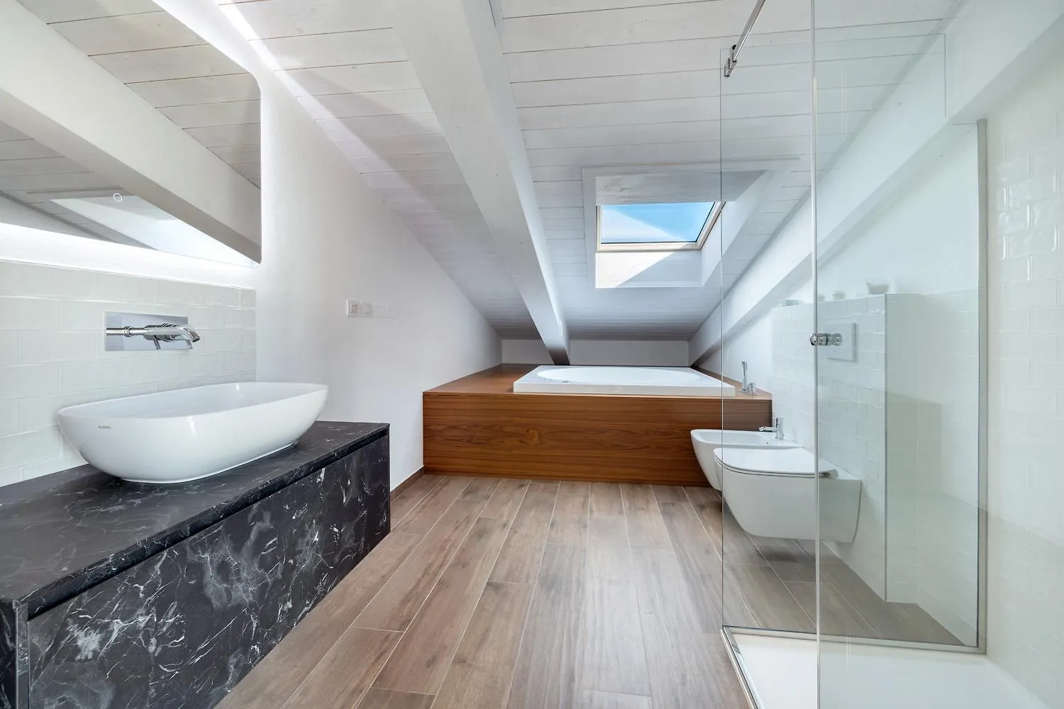 Penthouse18 Riccione - Jacuzzi On Master Bedroom