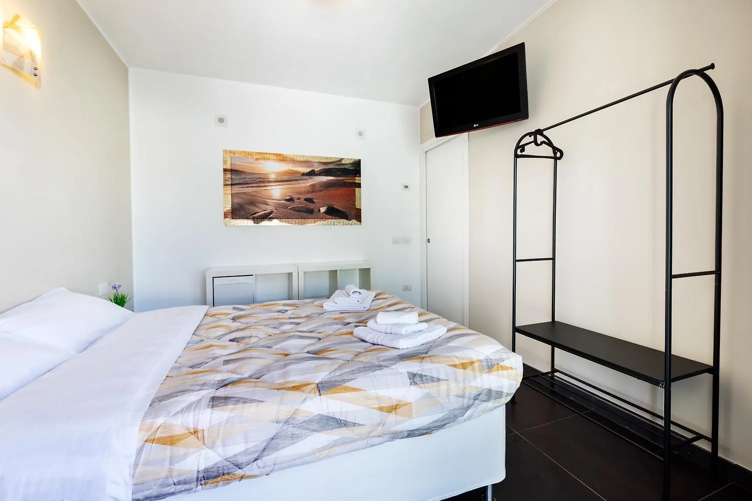 Penthouse18 Riccione - Jacuzzi On Master Bedroom
