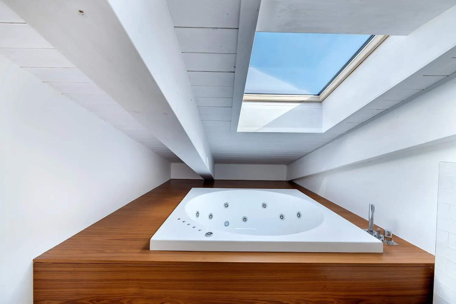 Penthouse18 Riccione - Jacuzzi On Master Bedroom 0*,  Olaszország